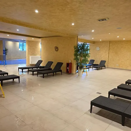 Zlatna Vista アパート ズラティボール